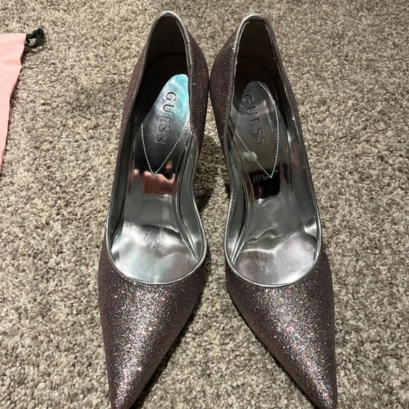 Guess glittery pumps - Picture 2 of 5